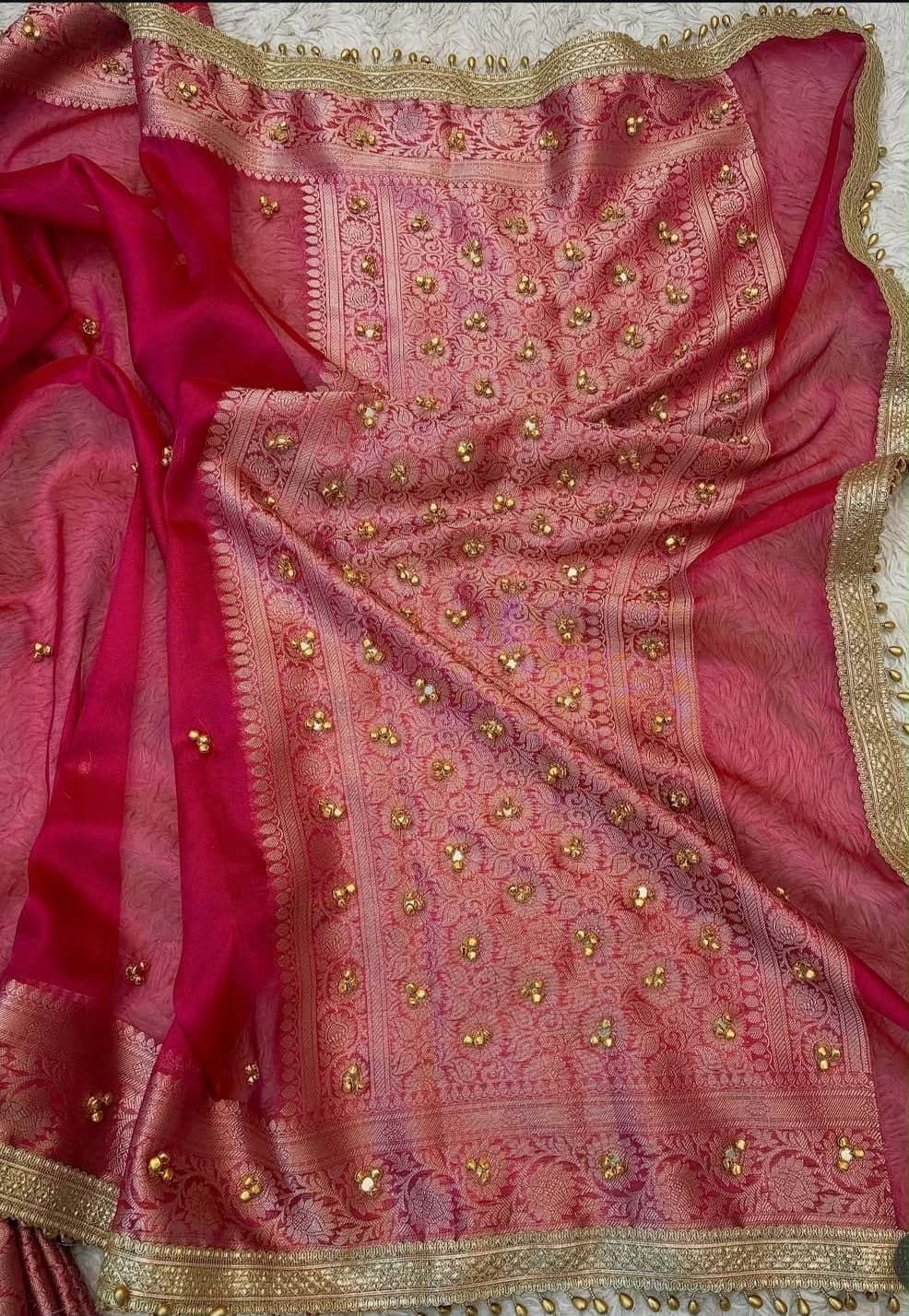 Banarasi Tissue Silk Saree with Zari Border & Ghungroo Lace – Viral Ghungroo Saree