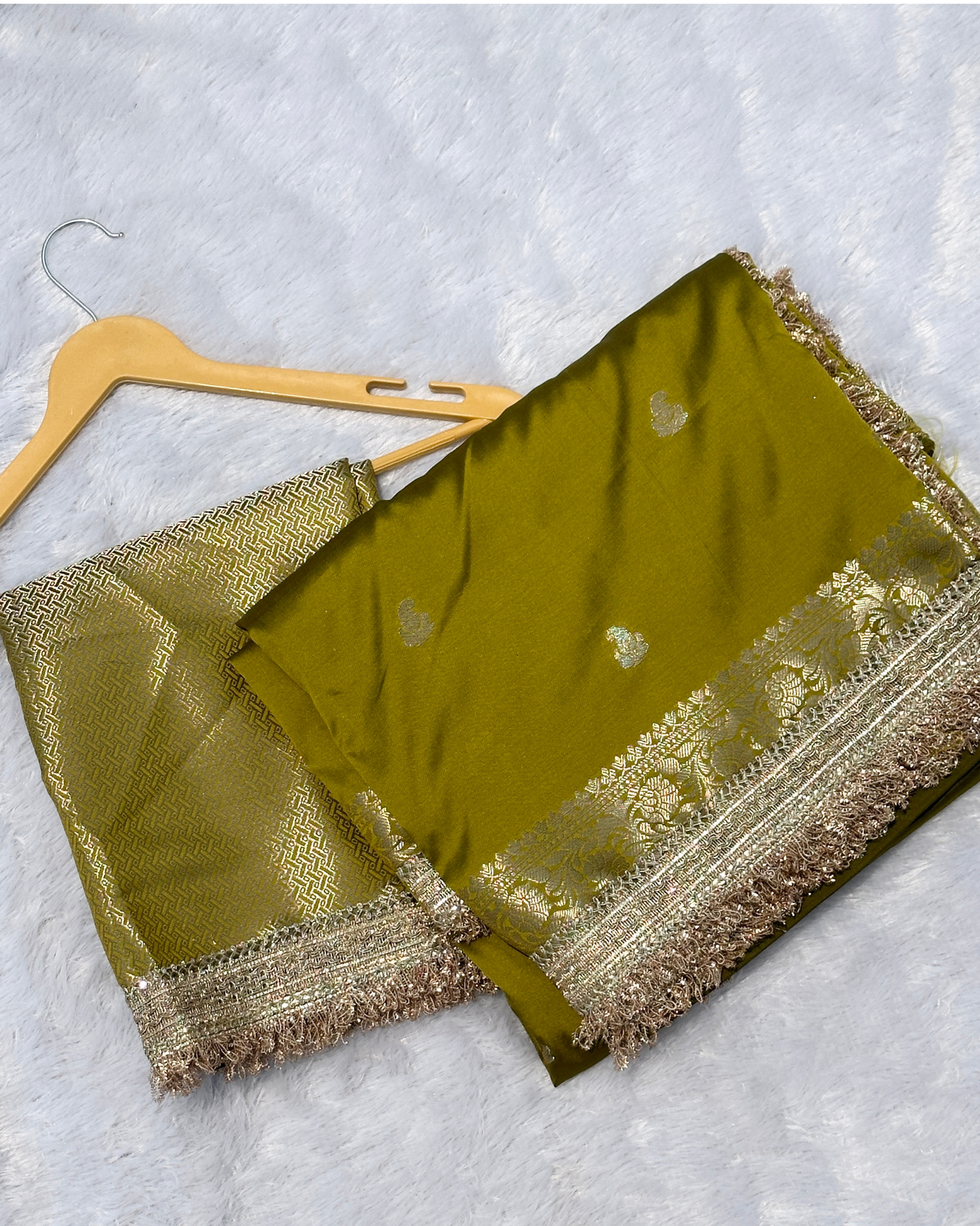 Banarasi Katan Silk Khaddi Buti Saree
