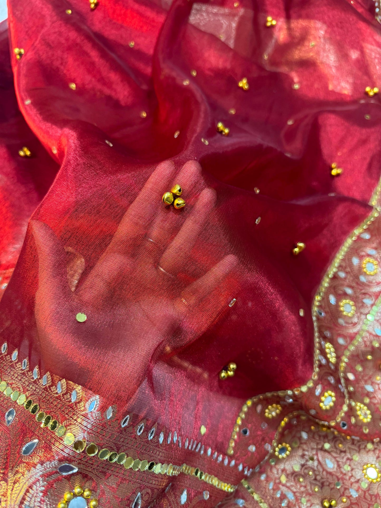 Viral Banarasi Soft Tissue Silk Ghunghroo Saree With Heavy Lace Attached