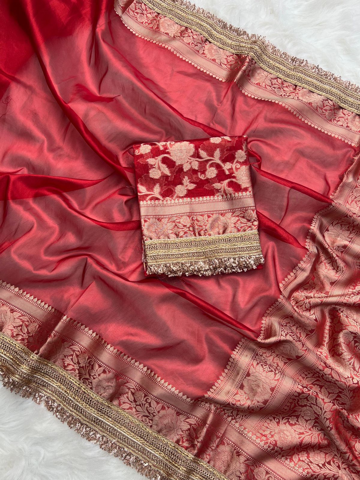 Gulab Border Banarasi Tissue Silk Saree