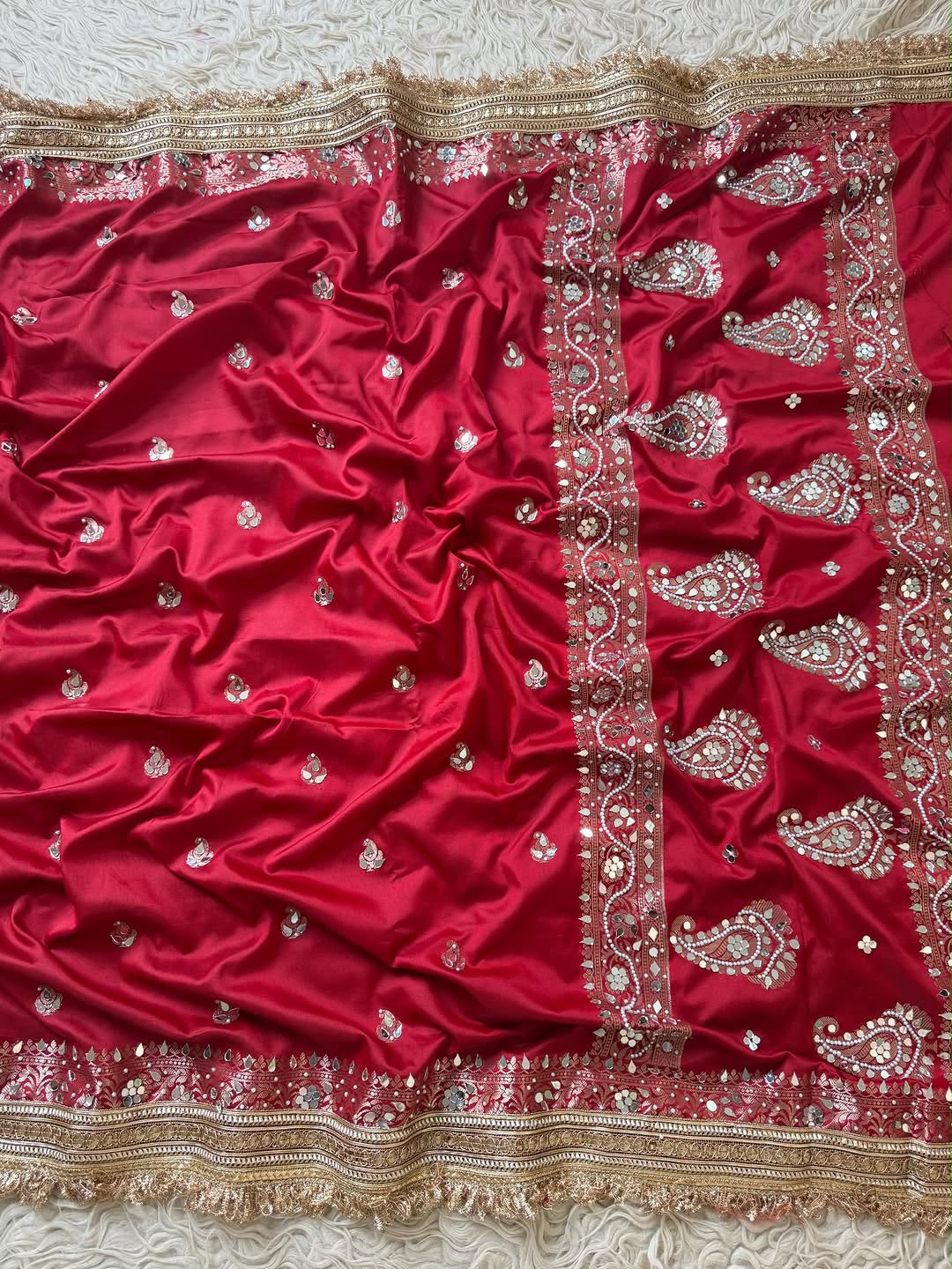 Sindoori Mirror Embellished Banarasi Katan Silk Saree