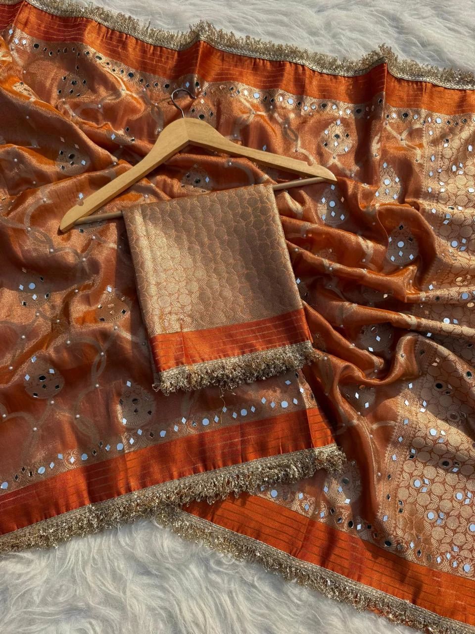 Zaribrocade  Banarasi Tissue Silk Saree