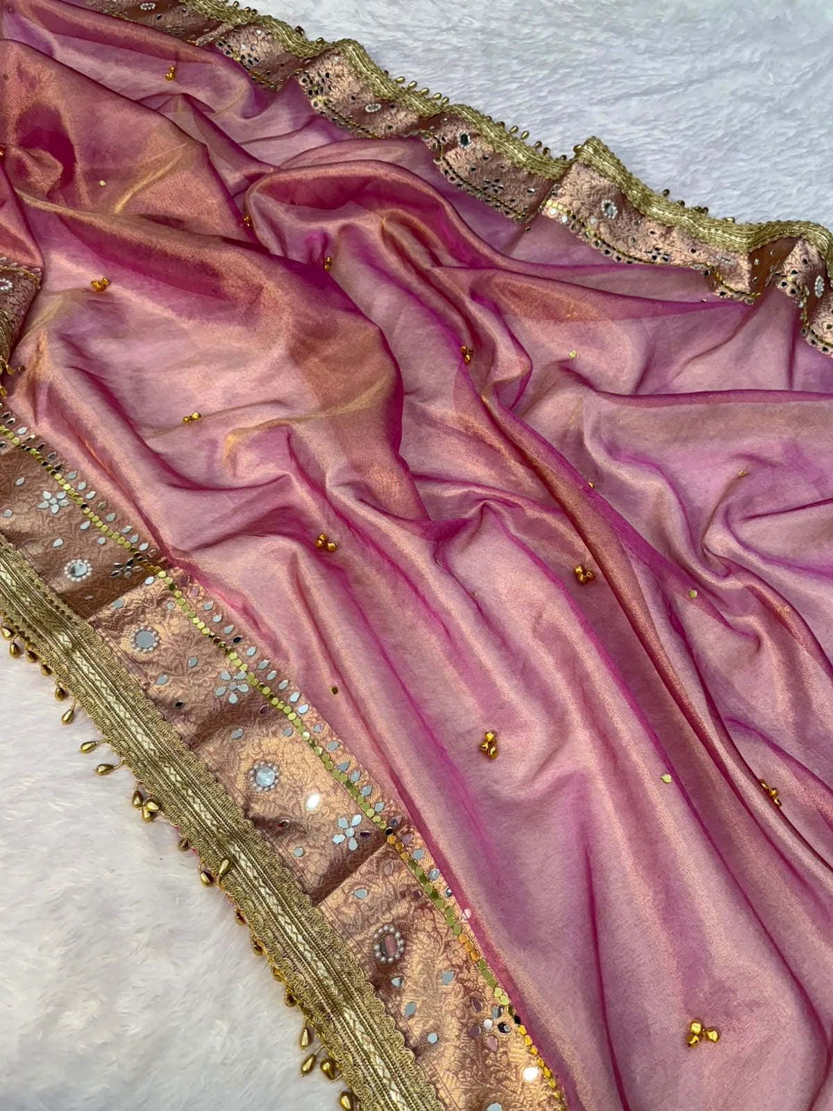 Viral Banarasi Soft Tissue Silk Ghunghroo Saree With Heavy Lace Attached