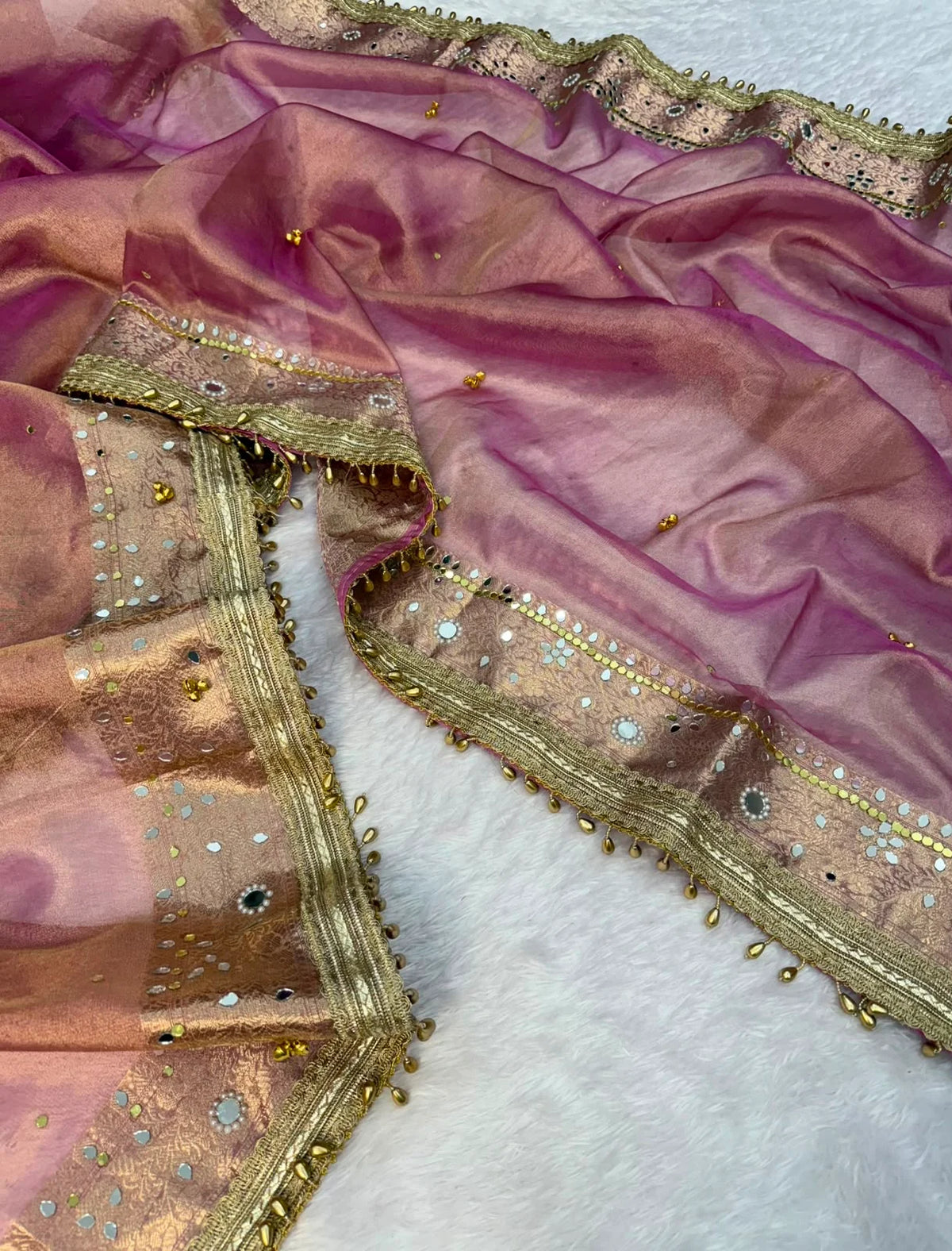 Viral Banarasi Soft Tissue Silk Ghunghroo Saree With Heavy Lace Attached