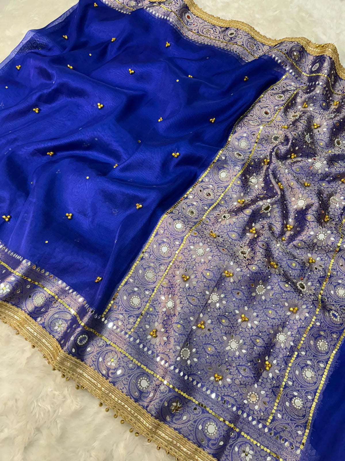Viral Banarasi Soft Tissue Silk Ghunghroo Saree With Heavy Lace Attached