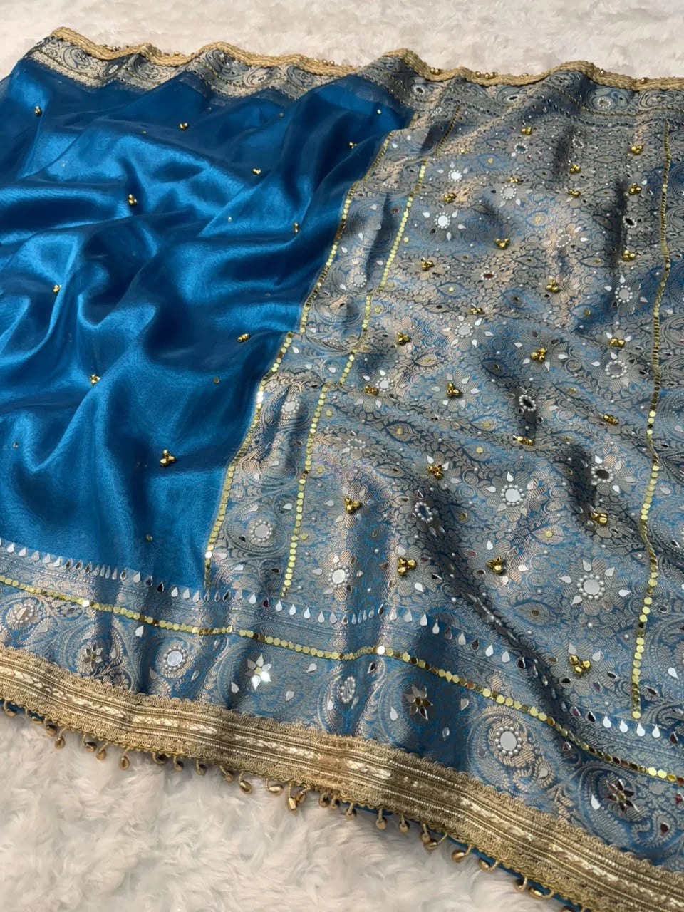Viral Banarasi Soft Tissue Silk Ghunghroo Saree With Heavy Lace Attached