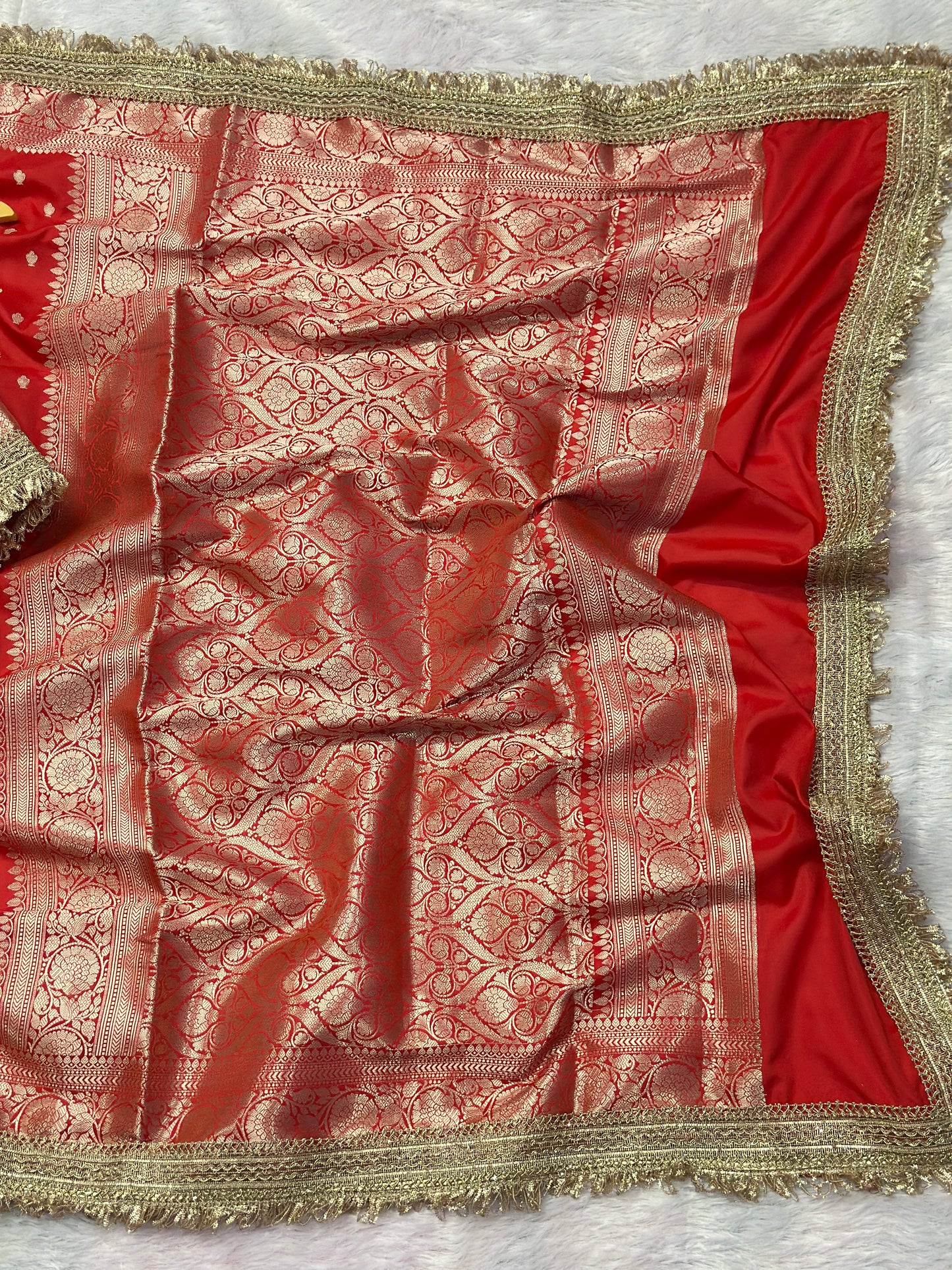 Soft Katan Thousand Buti Banarasi Saree