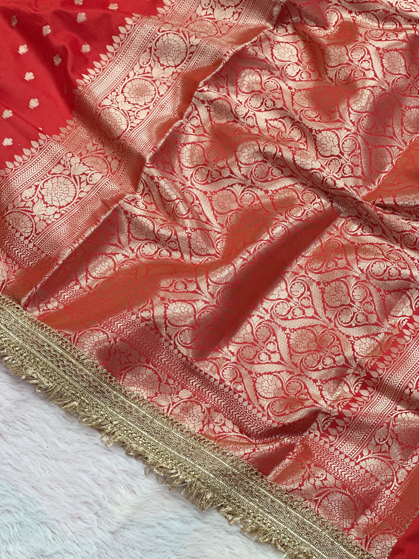 Soft Katan Thousand Buti Banarasi Saree