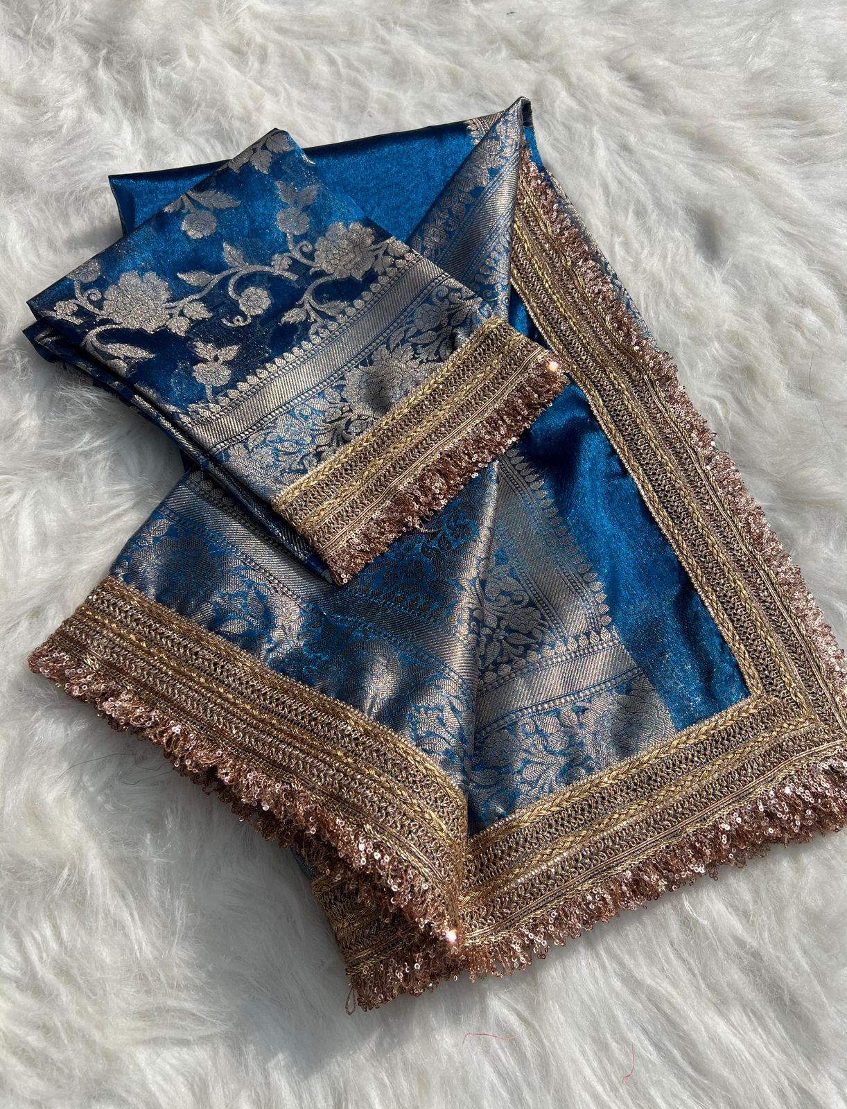 Gulab Border Banarasi Tissue Silk Saree